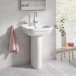 Grohe Euro Ceramic 600mm 1TH Basin + Full Pedestal